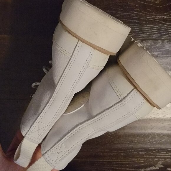 NEW Converse Chuck Taylor Crafted Boots Womens 10 Sneaker Winter Cozy Fleece - Picture 6 of 9